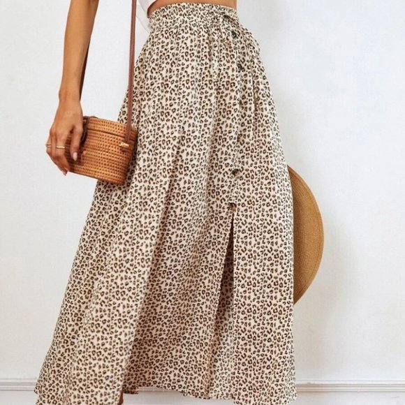 Leopard Print Tie Front Slit Skirt - Picture 5 of 8